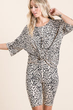 Load image into Gallery viewer, Leopard Comfy Set